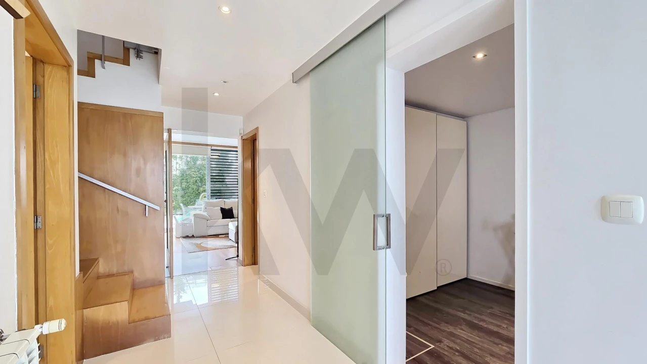 Moradia T4 para Venda em Santa Joana Foto 38