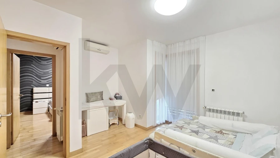 Moradia T4 para Venda em Santa Joana Foto 18