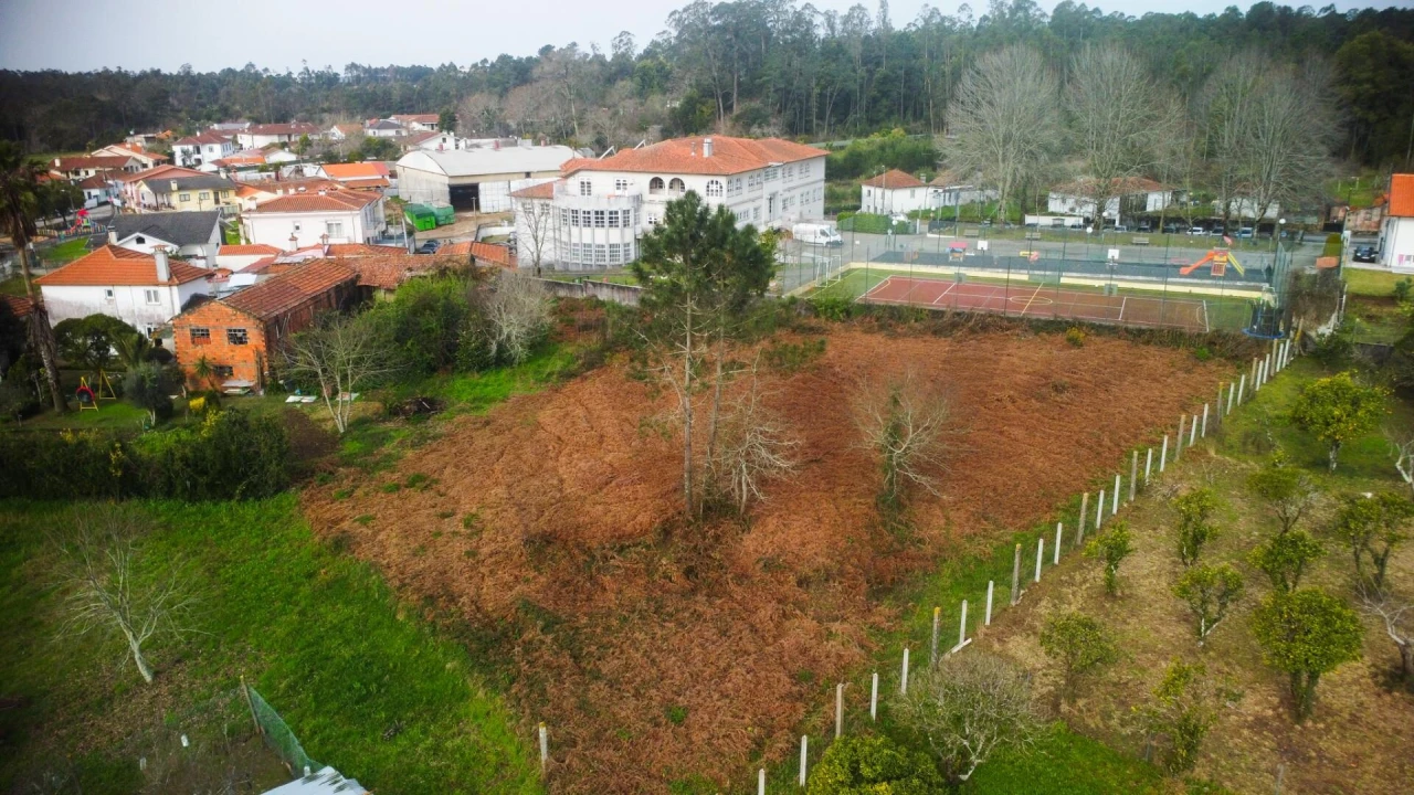 Terreno para Venda em Santa Maria da Feira, Travanca, Sanfins e Espargo Foto 8