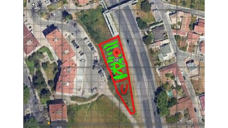 Terreno para Venda em Carcavelos e Parede