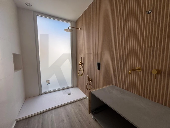 Moradia T3 para Venda em Corroios Foto 22