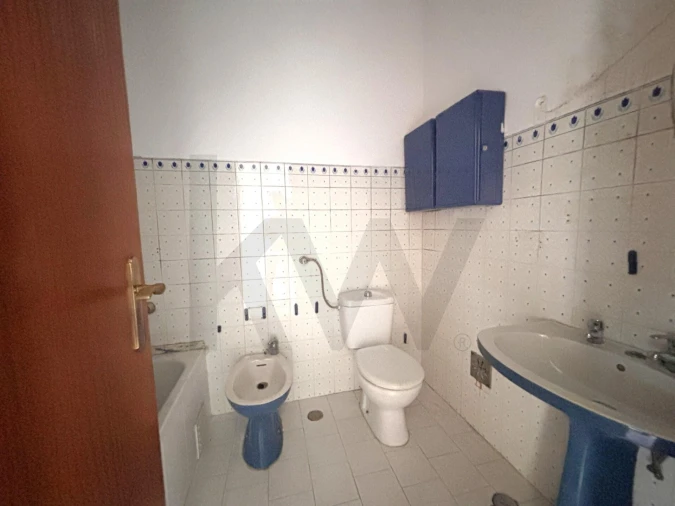 Apartamento T3 para Venda em Carnaxide e Queijas Foto 11