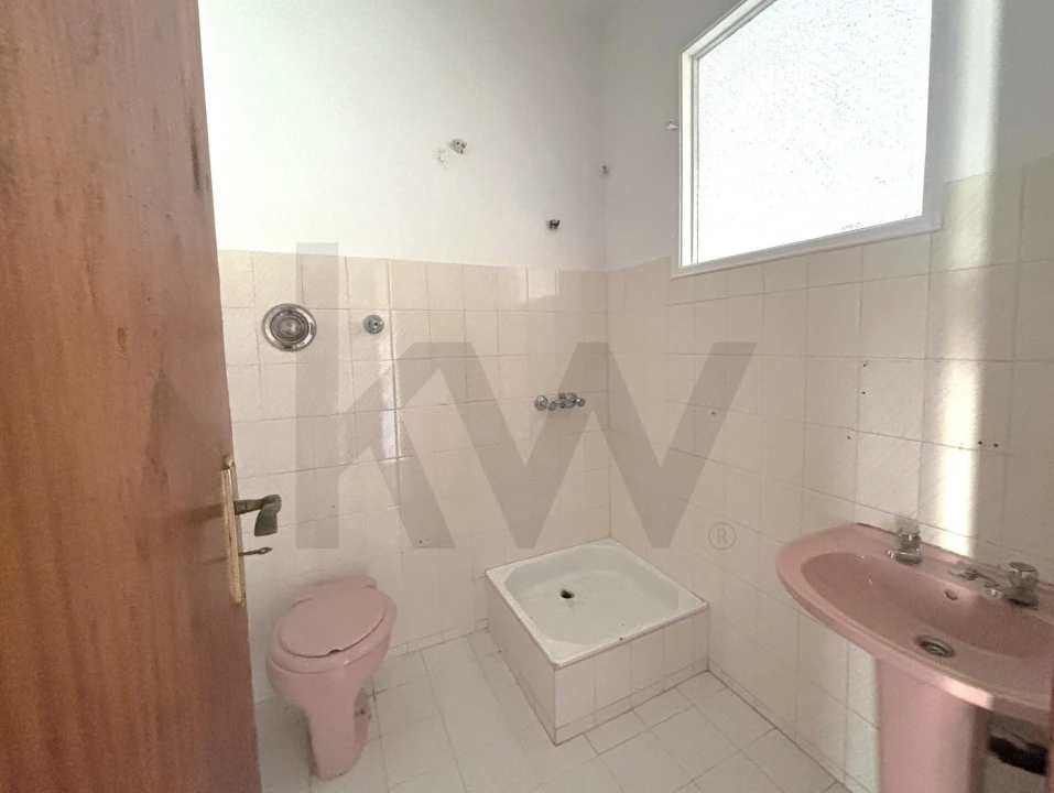 Apartamento T3 para Venda em Carnaxide e Queijas Foto 6