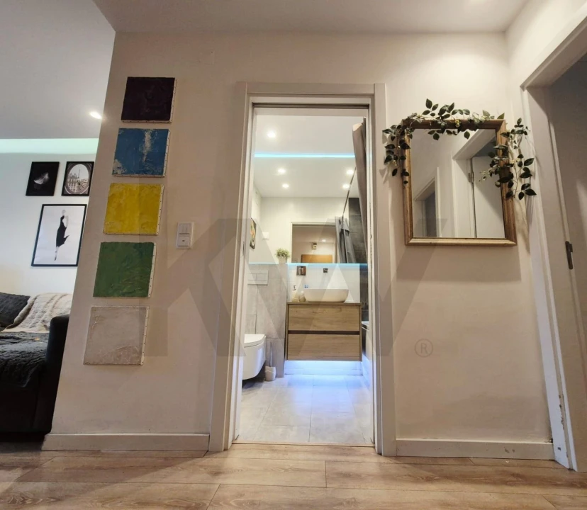 Apartamento T2 para Venda em Alfragide Foto 7