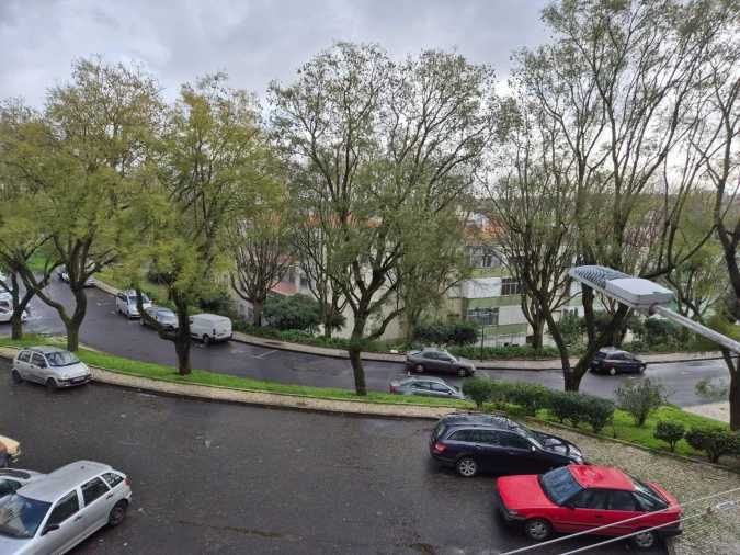 Apartamento T2 para Venda em Alfragide Foto 10