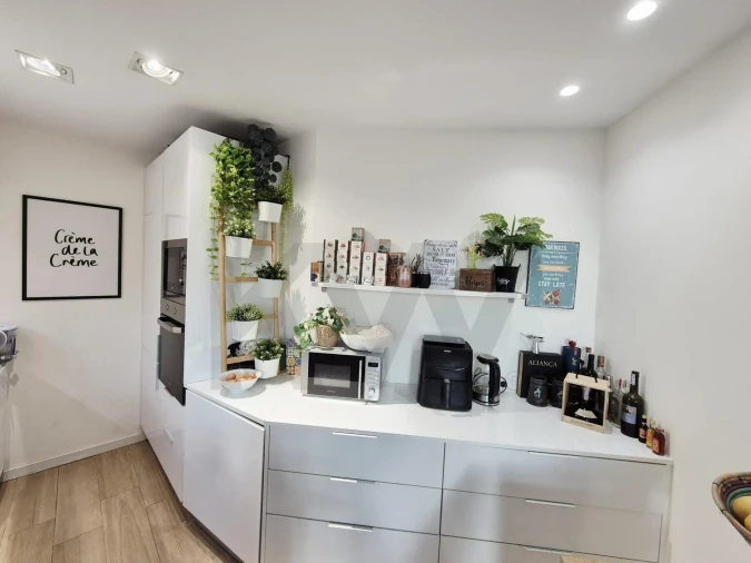 Apartamento T2 para Venda em Alfragide