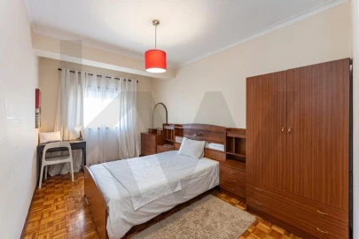Apartamento T3 para Venda em Subportela, Deocriste e Portela Susã