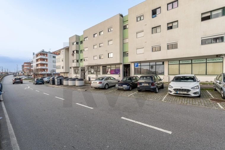 Apartamento T3 para Venda em Subportela, Deocriste e Portela Susã Foto 26