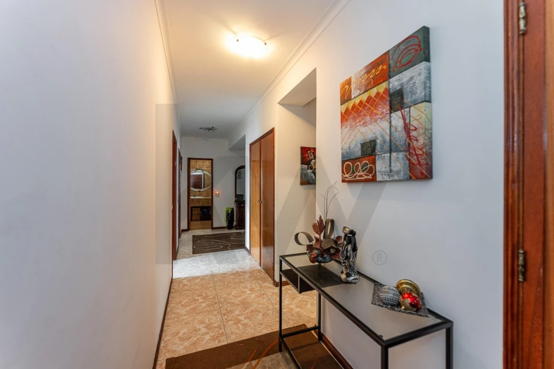Apartamento T3 para Venda em Subportela, Deocriste e Portela Susã Foto 1