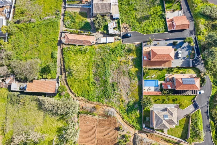 Terreno para Venda em Prazeres Foto 3