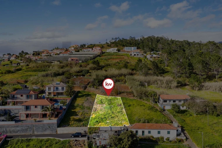 Terreno para Venda em Prazeres Foto 2