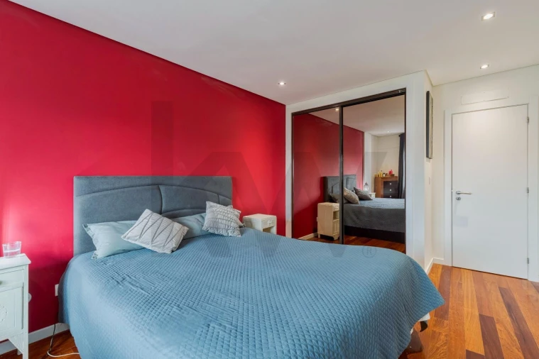 Apartamento T2 para Venda em Corroios Foto 18