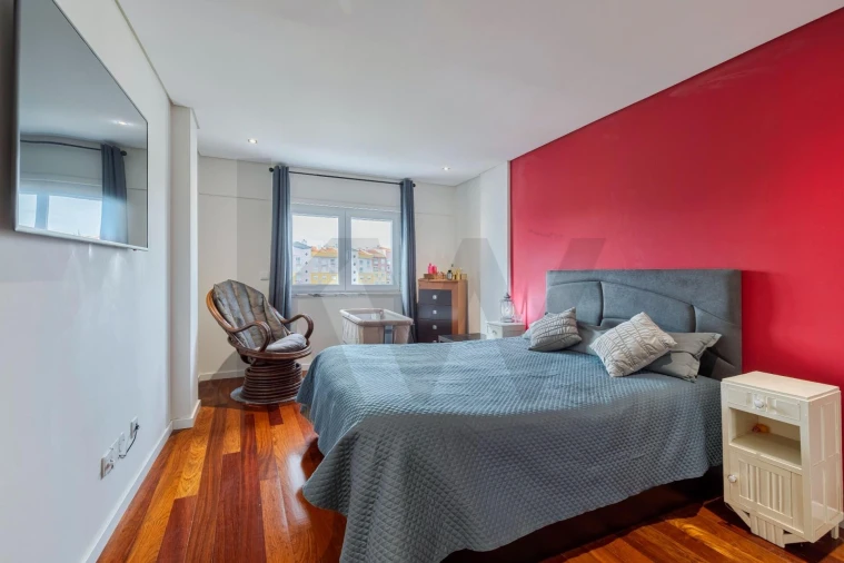 Apartamento T2 para Venda em Corroios Foto 17