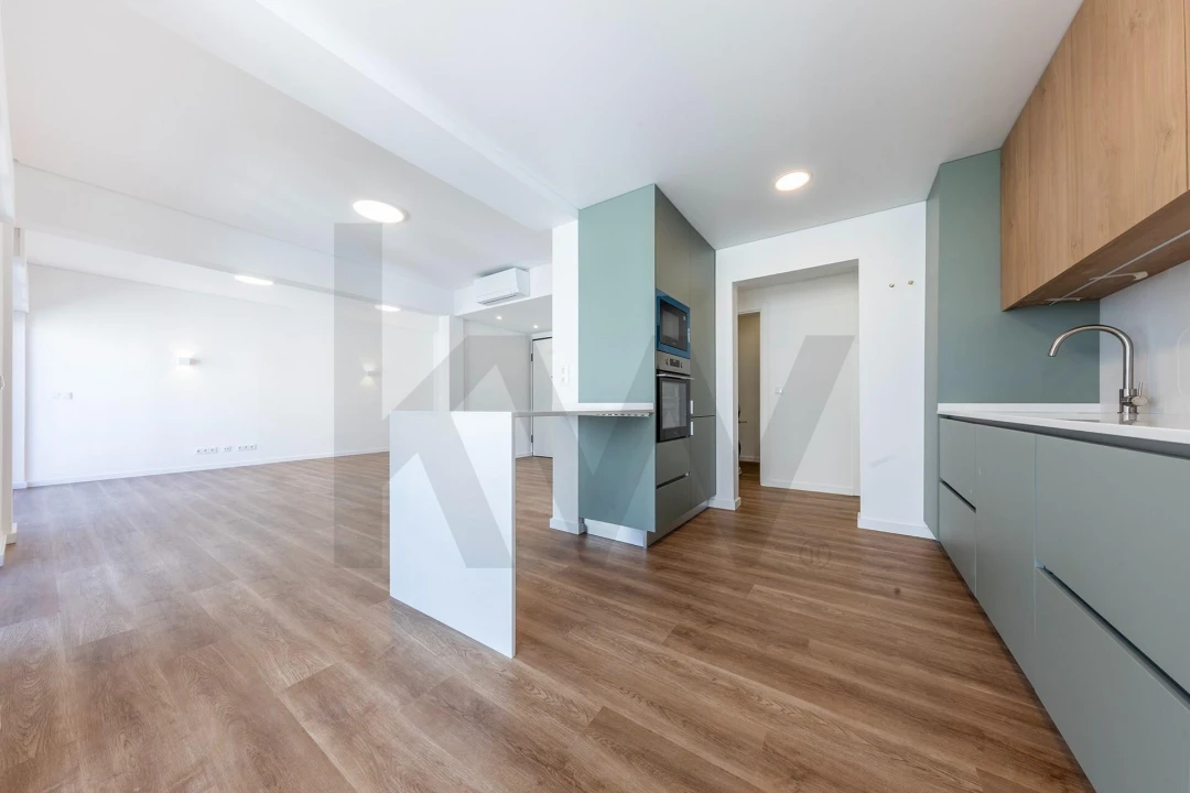 Apartamento T3 para Arrendamento em Carnaxide e Queijas Foto 1