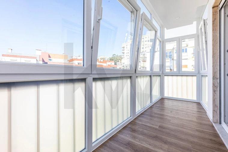 Apartamento T3 para Arrendamento em Carnaxide e Queijas Foto 19