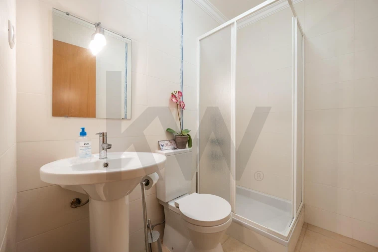 Moradia T3 para Venda em Eiras e São Paulo de Frades Foto 26