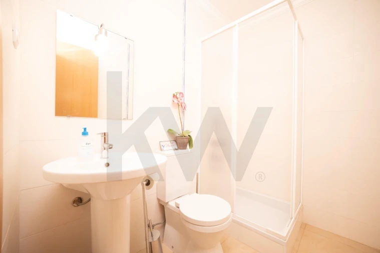 Moradia T3 para Venda em Eiras e São Paulo de Frades Foto 25