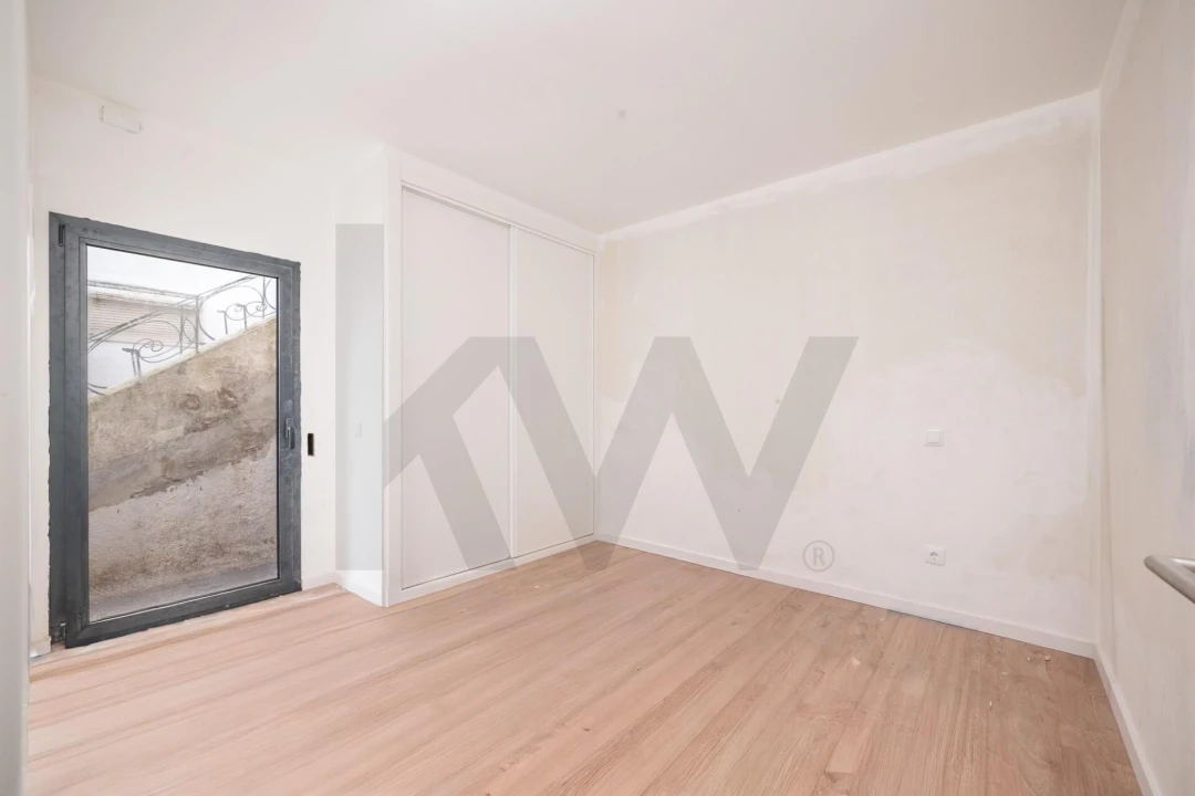 Apartamento T2 para Venda em Eiras e São Paulo de Frades Foto 3