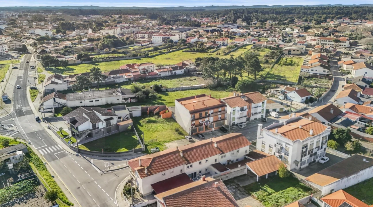 Apartamento T2 para Venda em Marinha Grande Foto 16