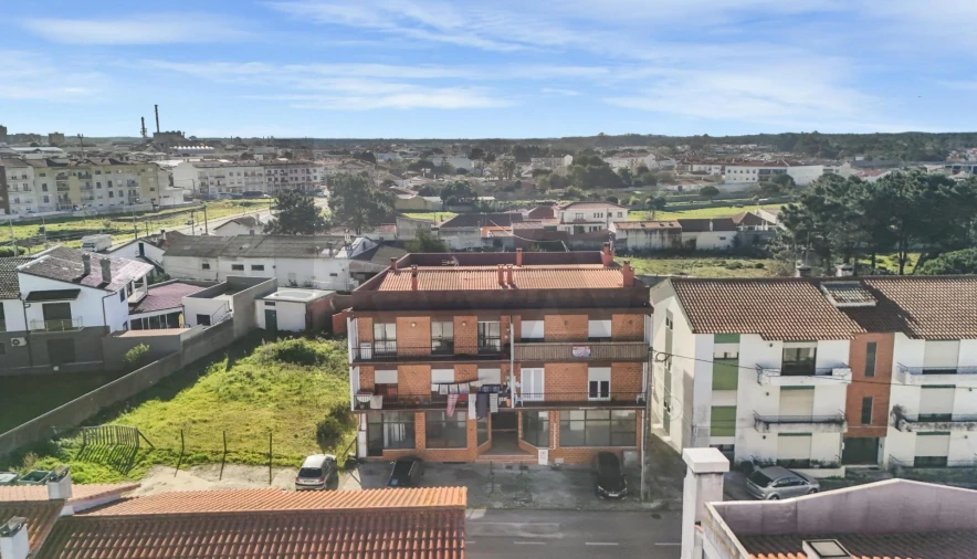Apartamento T2 para Venda em Marinha Grande Foto 14