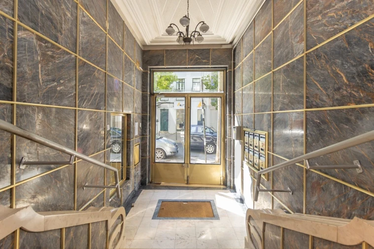 Apartamento T4 para Venda em Almada, Cova da Piedade, Pragal e Cacilhas Foto 30