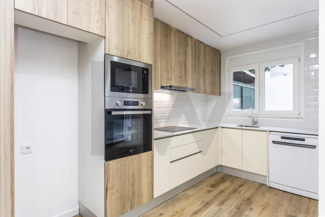 Apartamento T3 para Venda em Amora Foto 1