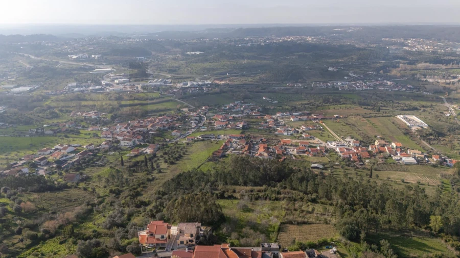 Terreno para Venda em Trouxemil e Torre de Vilela Foto 5