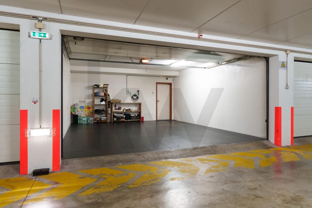 Moradia T4 para Venda em Aldoar, Foz do Douro e Nevogilde Foto 50