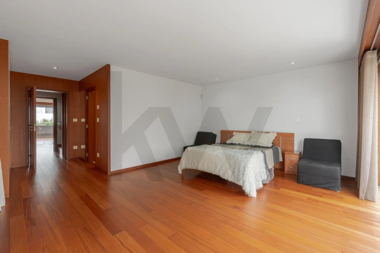 Moradia T4 para Venda em Aldoar, Foz do Douro e Nevogilde Foto 31