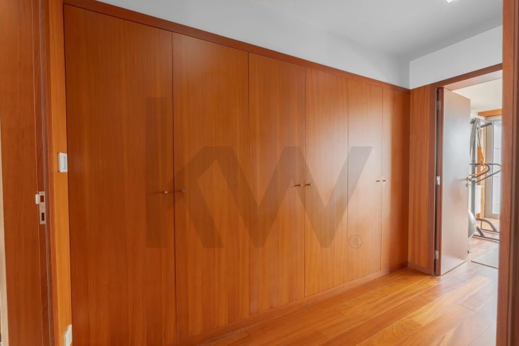 Moradia T4 para Venda em Aldoar, Foz do Douro e Nevogilde Foto 38