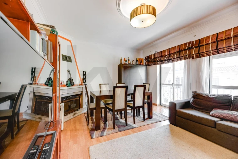 Apartamento T2 para Venda em Porto Salvo Foto 25