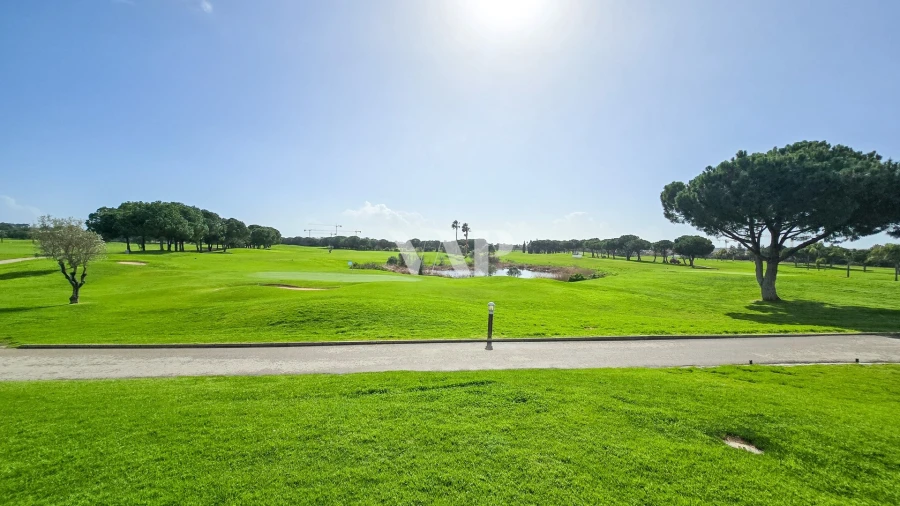 Apartamento T2 para Venda em Quarteira Foto 31