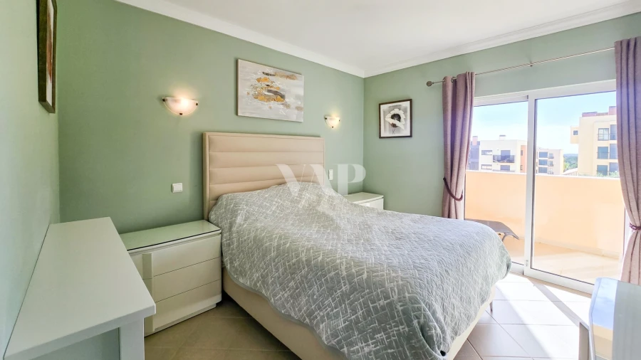 Apartamento T2 para Venda em Quarteira Foto 4