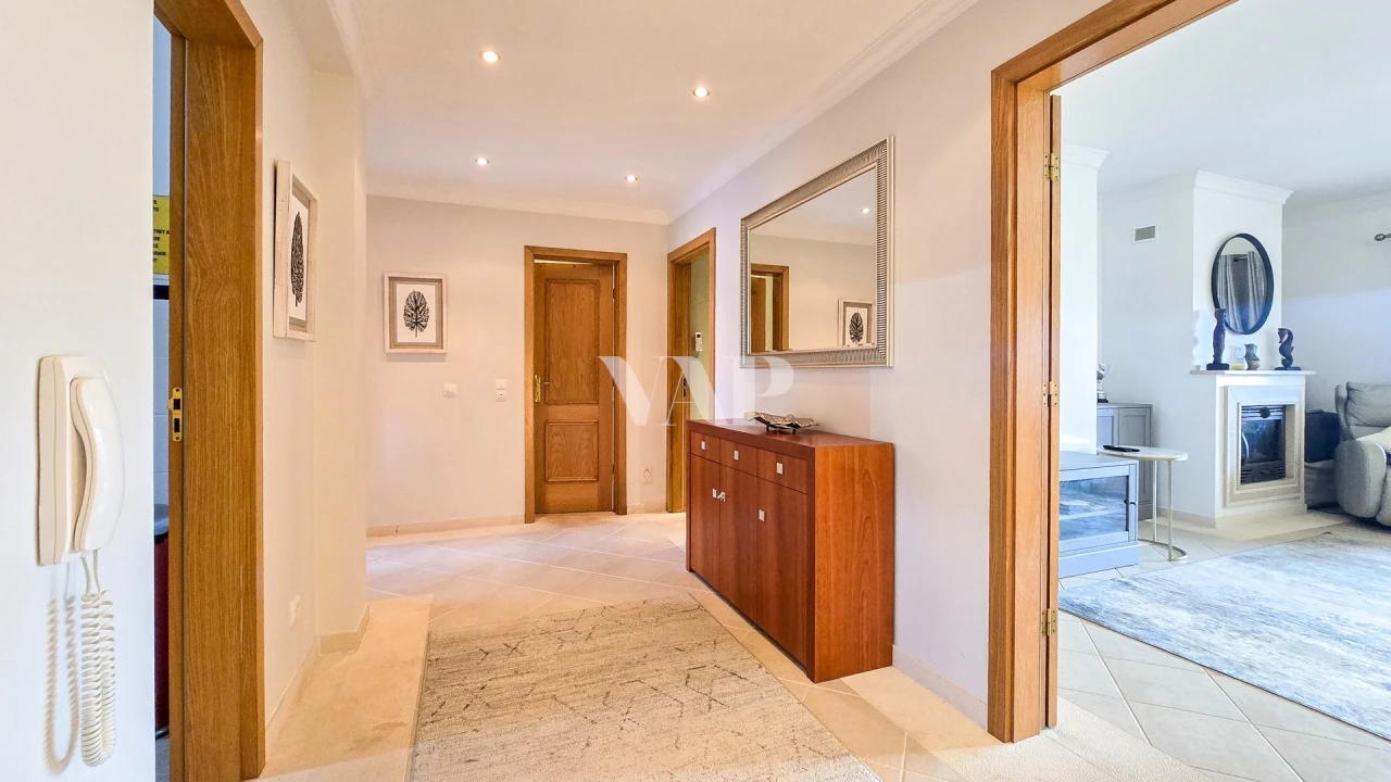 Apartamento T2 para Venda em Quarteira Foto 5