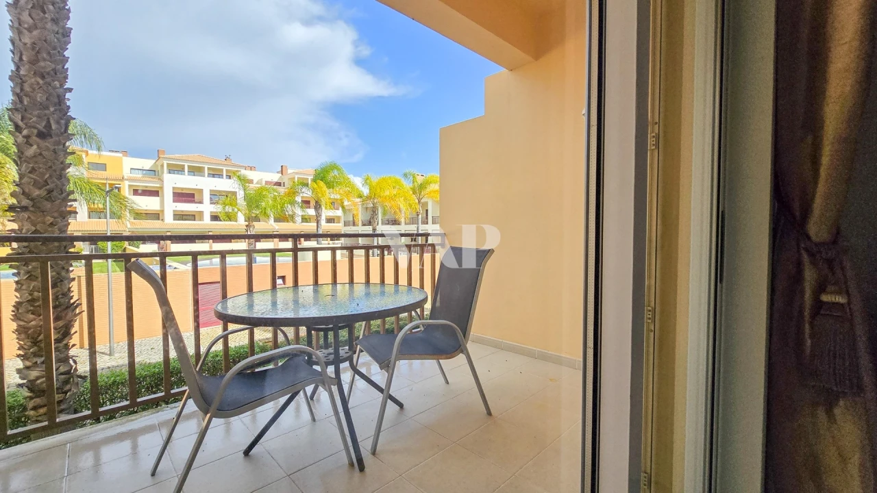 Apartamento T2 para Venda em Quarteira Foto 25