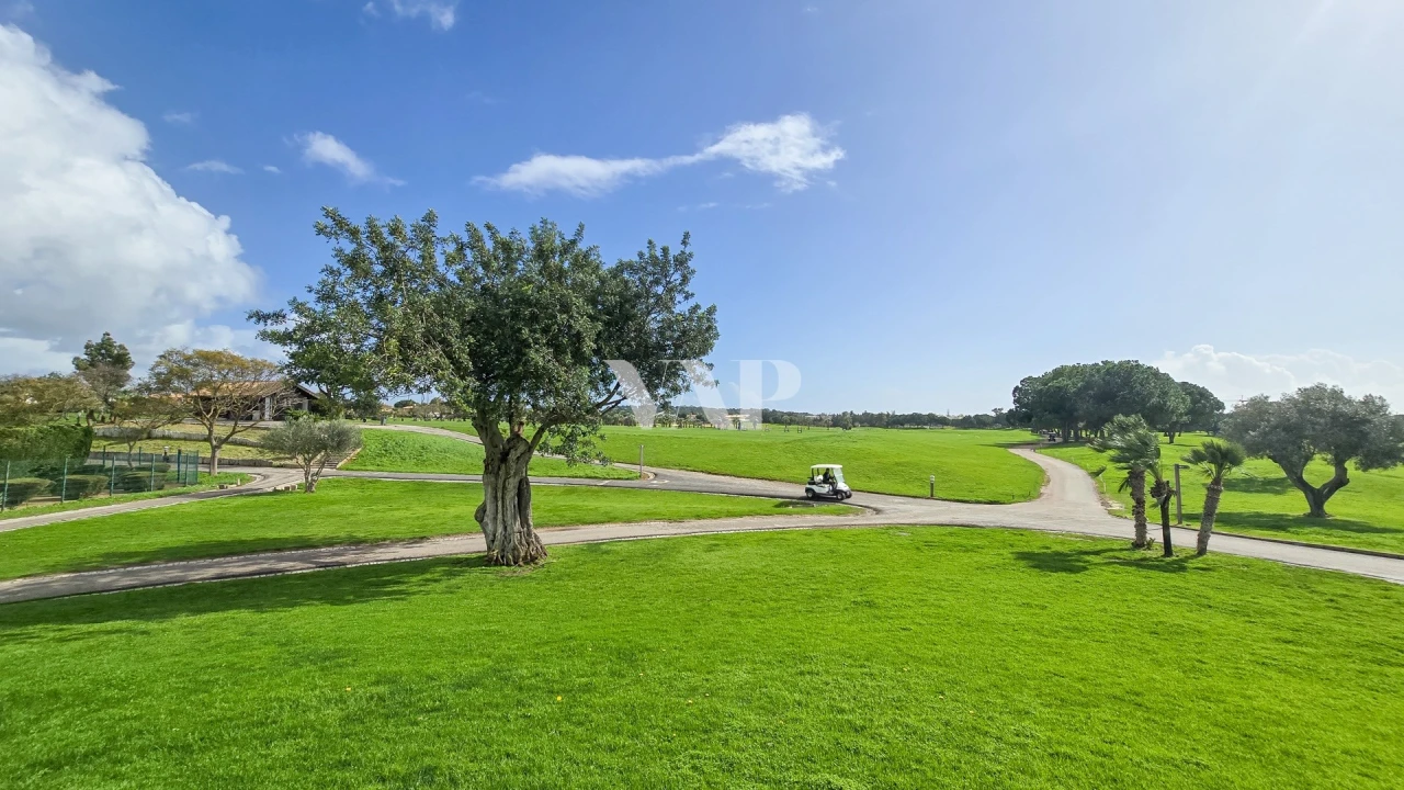 Apartamento T2 para Venda em Quarteira Foto 32