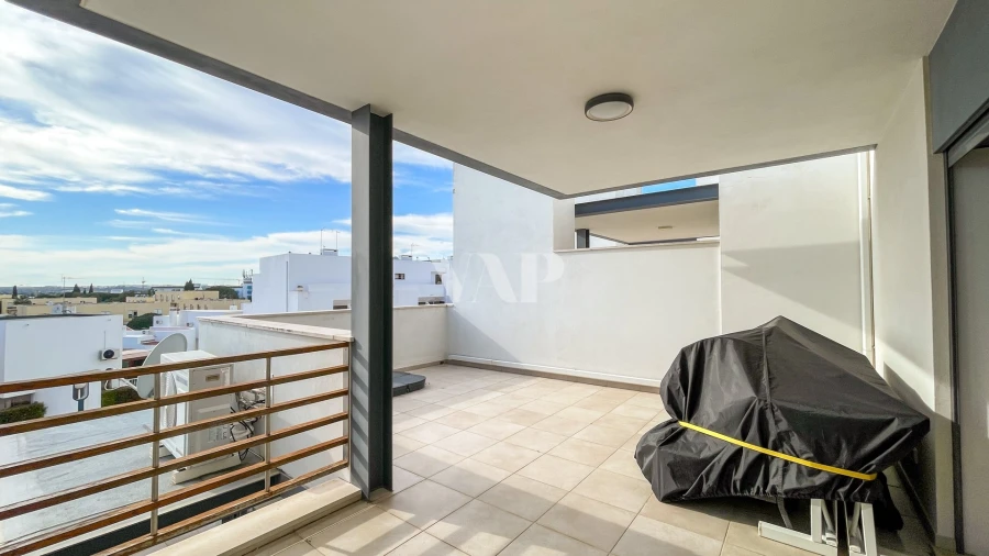 Moradia T4 para Venda em Quarteira Foto 29