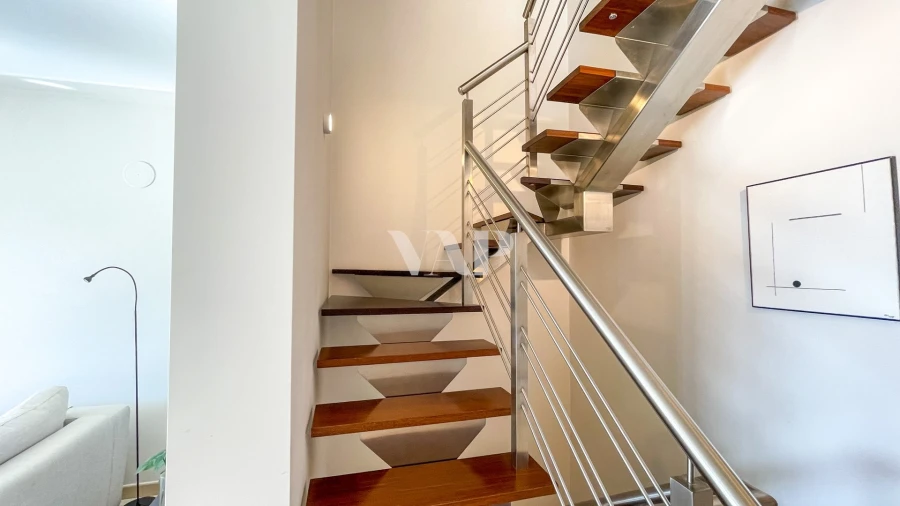 Moradia T4 para Venda em Quarteira Foto 22