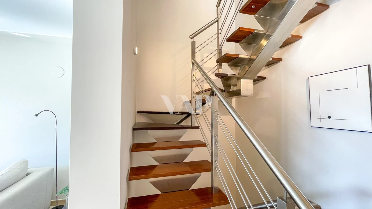 Moradia T4 para Venda em Quarteira Foto 22