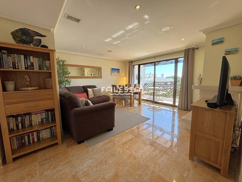 Apartamento T3 para Venda em Albufeira e Olhos de Água Foto 13