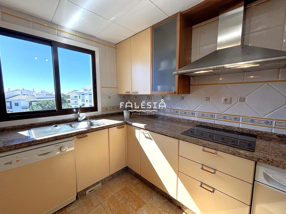 Apartamento T3 para Venda em Albufeira e Olhos de Água Foto 12