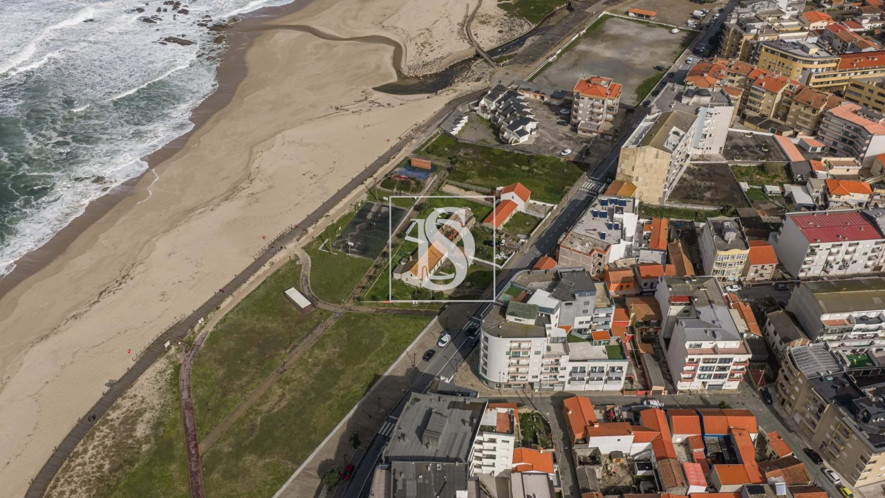 Moradia T2 para Venda em Póvoa de Varzim, Beiriz e Argivai Foto 10