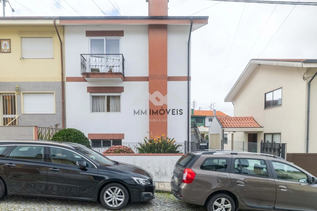 Moradia T3 para Venda em Cidade da Maia Foto 34