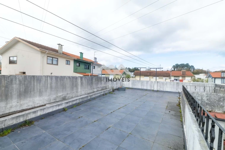 Moradia T3 para Venda em Cidade da Maia Foto 10