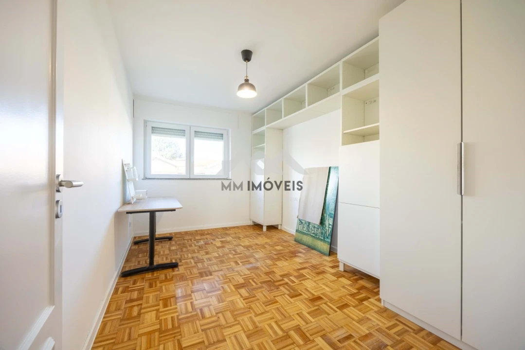 Apartamento T3 para Arrendamento em Aldoar, Foz do Douro e Nevogilde Foto 12