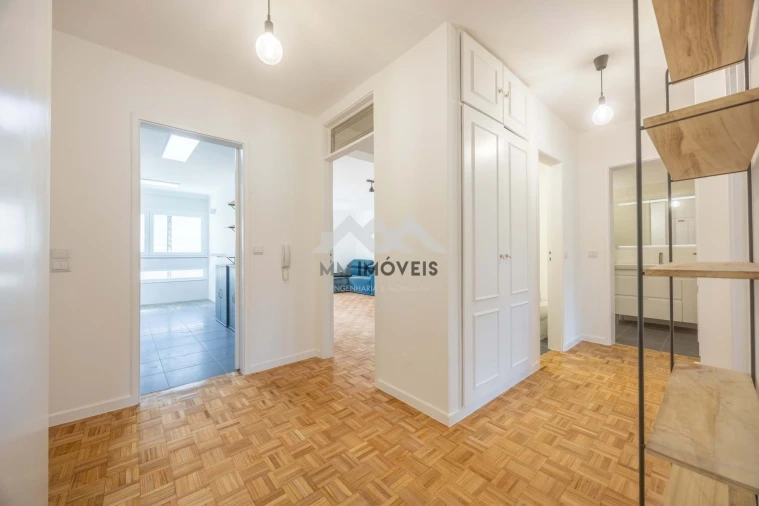 Apartamento T3 para Arrendamento em Aldoar, Foz do Douro e Nevogilde Foto 4