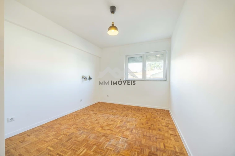 Apartamento T3 para Arrendamento em Aldoar, Foz do Douro e Nevogilde Foto 10