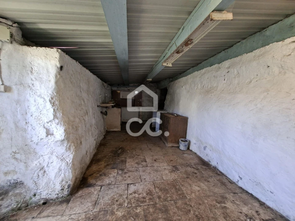 Moradia T2 para Venda em Cinco Ribeiras Foto 14