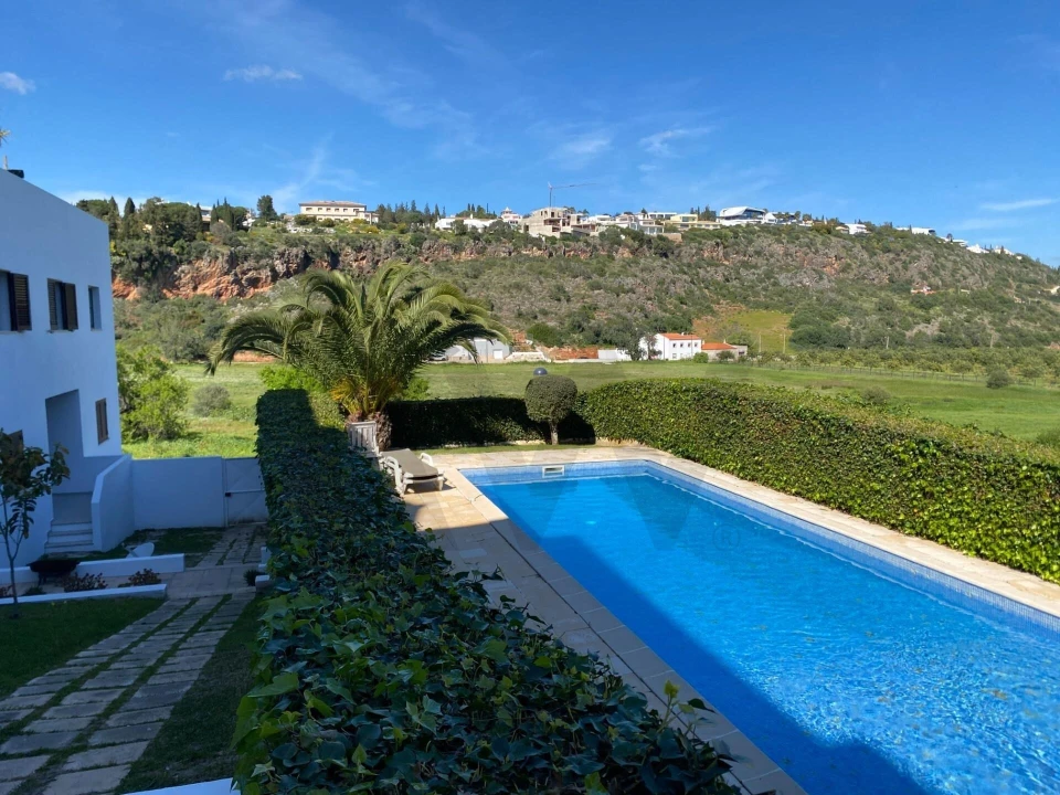 Apartamento T1 para Arrendamento férias em Albufeira e Olhos de Água Foto 1