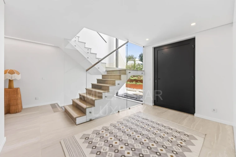 Moradia T4 para Venda em Odiaxere Foto 23